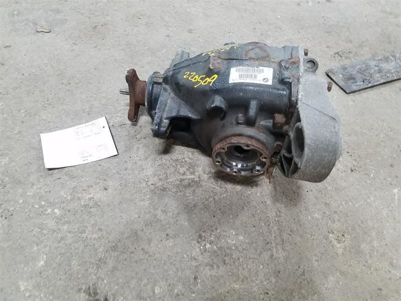 Differential Carrier 2.0L Rear AWD Automatic Transmission Fits 12-15 BMW X1 1030