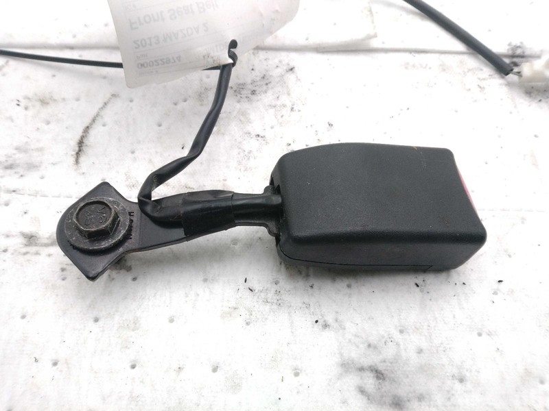 2013 MAZDA 2 OEM Used Seat Belt Buckle 4DR, DRY15768002, 160K Miles