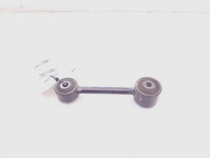14-18 TOYOTA HIGHLANDER DRIVER SIDE REAR LOWER CONTROL LOCATING ARM ASSEMBLY