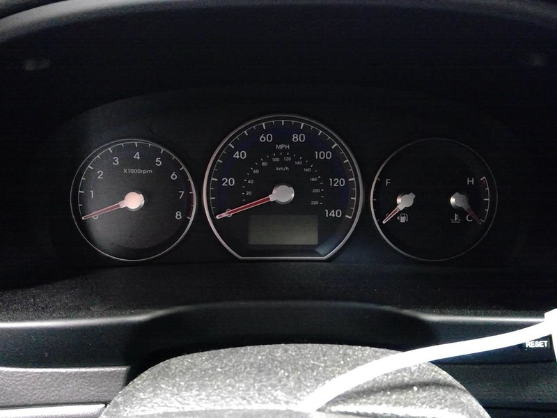 Speedometer Cluster US Market MPH Fits 10-12 SANTA FE 1766167
