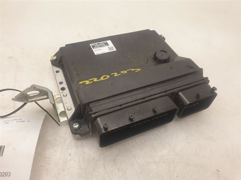 2015 TOYOTA PRIUS ENGINE ELECTRONIC CONTROL MODULE ECM ASSEMBLY