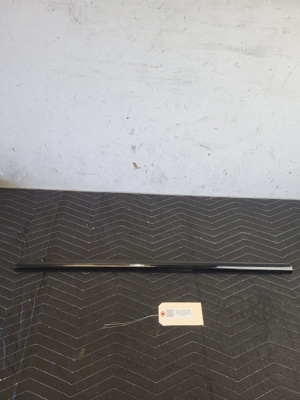 Used Oem BMW Left Front Door Exterior Belt Molding 2023-2025 430Xi Gran Coupe