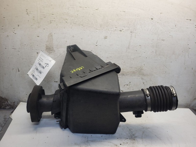 Air Cleaner 6 Cylinder 4.0L Fits 05-19 FRONTIER 1647028