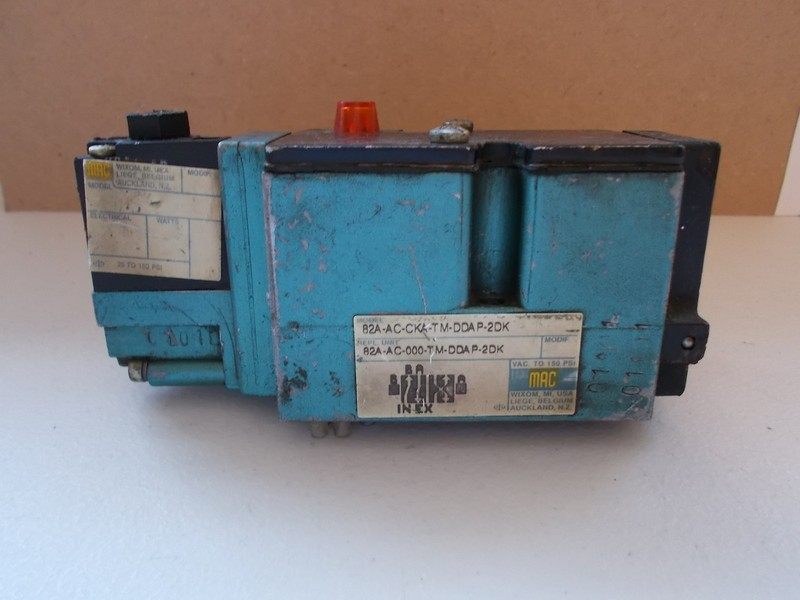 MAC 82A-AC-CKA-TM-DDAP-2DK Solenoid Valve w/ Connector *FREE SHIPPING*