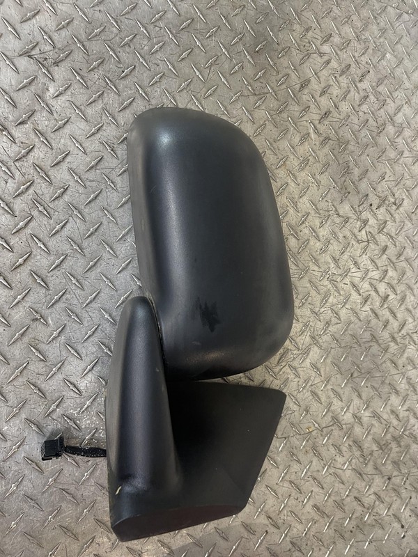 04-07 Dodge Durango Passenger Right Side Mirror Oem Tested