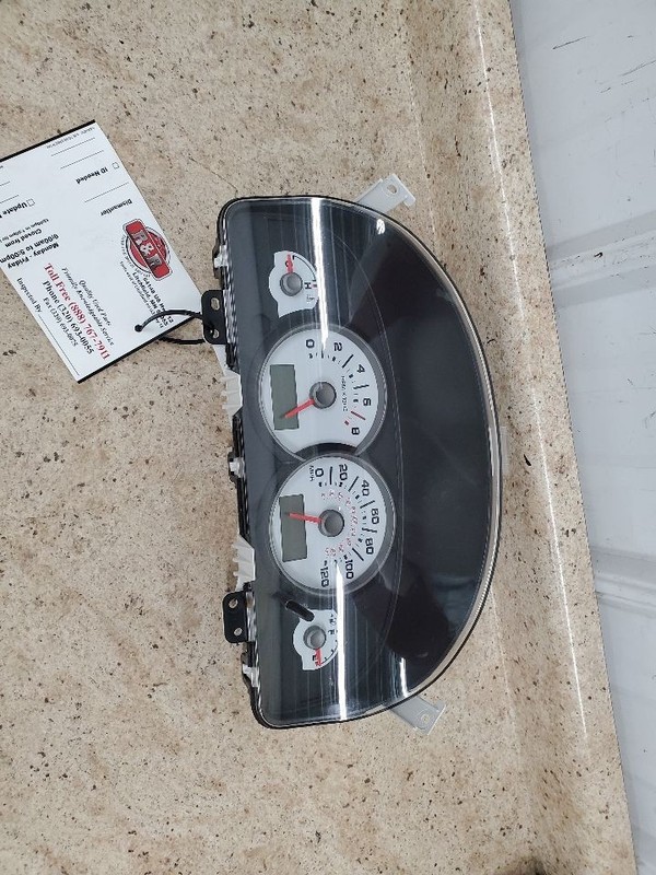 Speedometer Cluster VIN Z 8th Digit MPH Fits 06-07 ESCAPE 305036