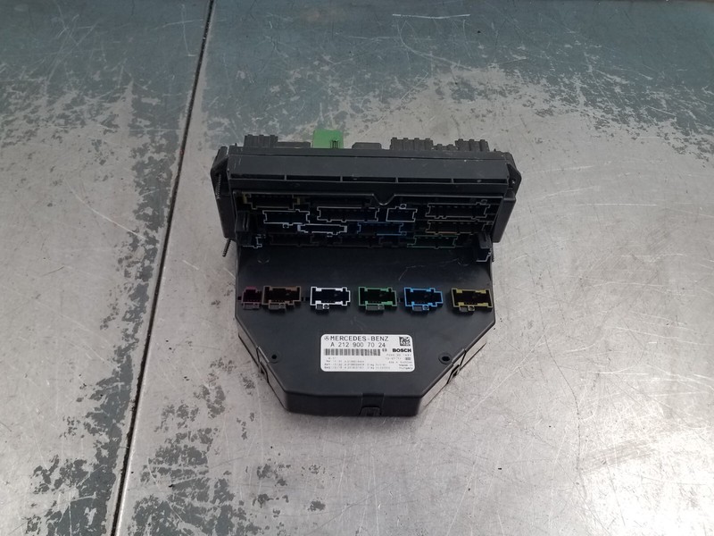 2014 Mercedes AMG CLS 63 S SAM Module / Fuse Panel#4700 E2