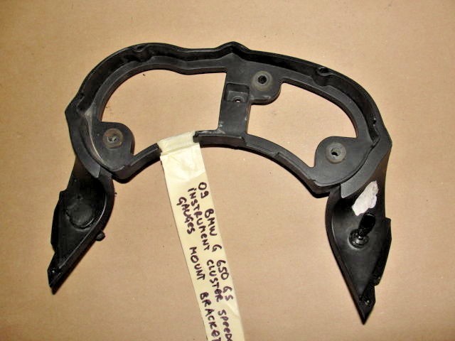 2009 BMW G 650 GS INSTRUMENT CLUSTER SPEEDOMETER GAUGES MOUNT BRACKET G650 09