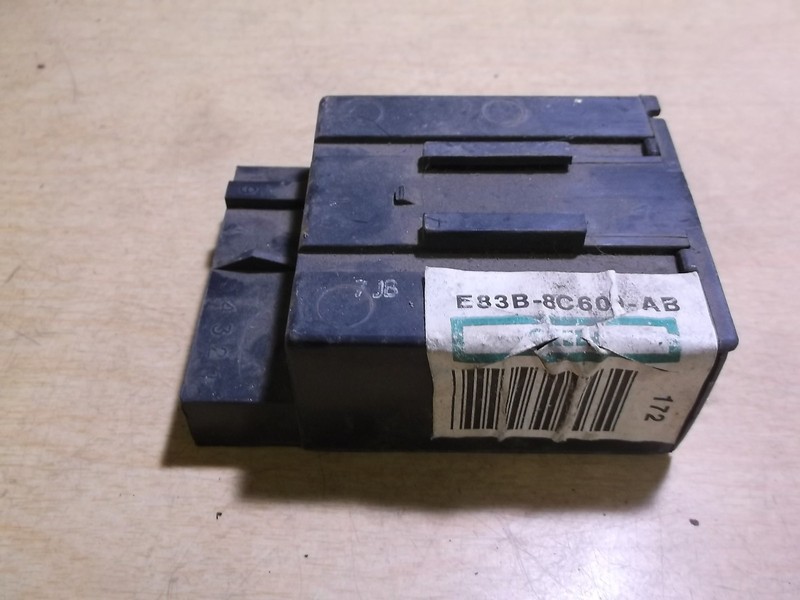 Ford E83B-8C609-AB ECU ECM Engine Computer Control Module *FREE SHIPPING*