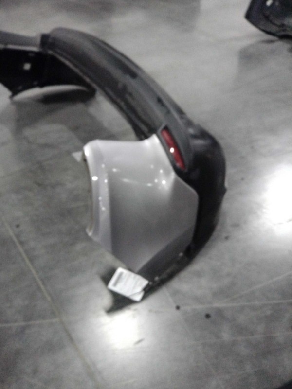 2019 Jeep Cherokee Silver Used Bumper Assembly OEM - Missing Bottom Panel