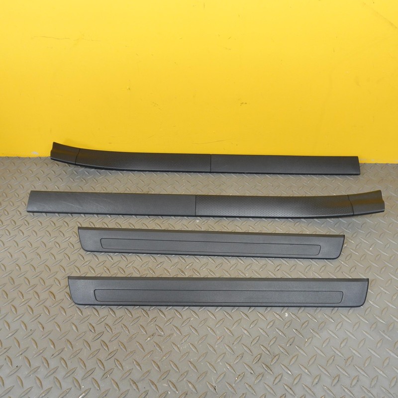 2022-2025 SUBARU BRZ FRONT & REAR SIDE DOOR SILL PLATE SET BLACK SET OEM