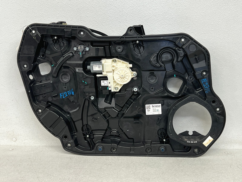 ⭐17-25 ALFA ROMEO GIULIA QUADRIFOGLIO FRONT LEFT WINDOW REGULATOR OEM LOT2716