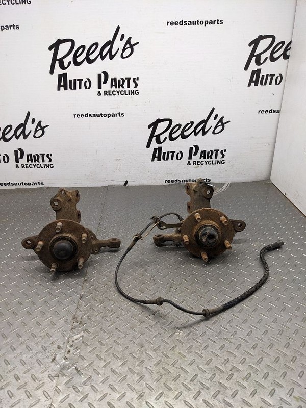 96-04 Mustang GT Cobra Front Spindles Hubs Knuckle Pair Set Oem Aa7368 1193355