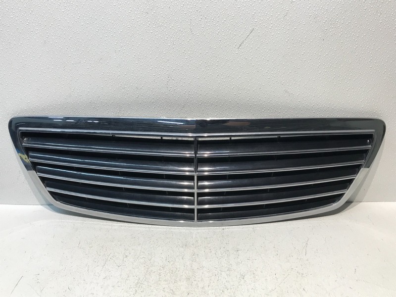 03-06 Mercedes W220 S430 Front Radiator Hood Center Grill Grille OEM