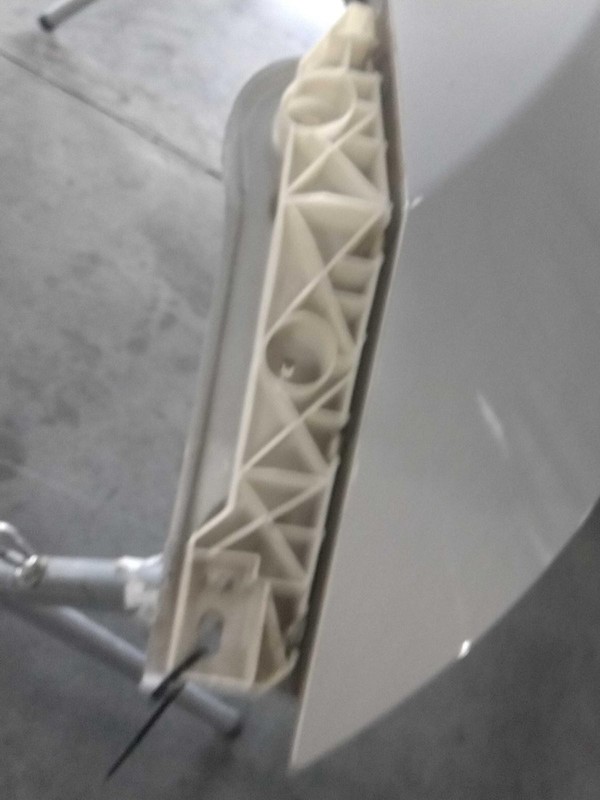 2012 Nissan Rogue Right Fender Silver OEM 498224 Used 107K Miles