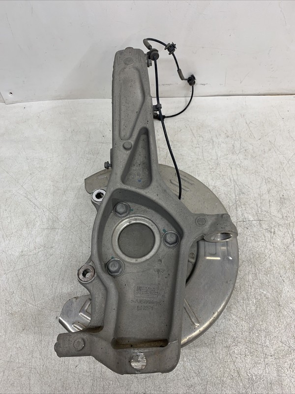 17-22 Tesla 3 FR Left Knuckle Wheel Hub Disc Rotor Caliper 104431600E 51062 S26