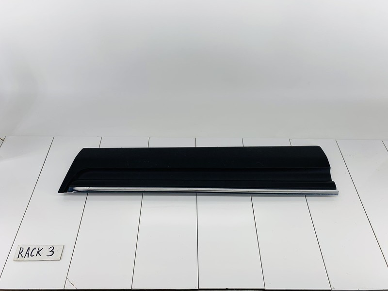 11-15 FORD EXPLORER FRONT RIGHT SIDE EXTERIOR DOOR PANEL LOWER MOLDING COVER OEM