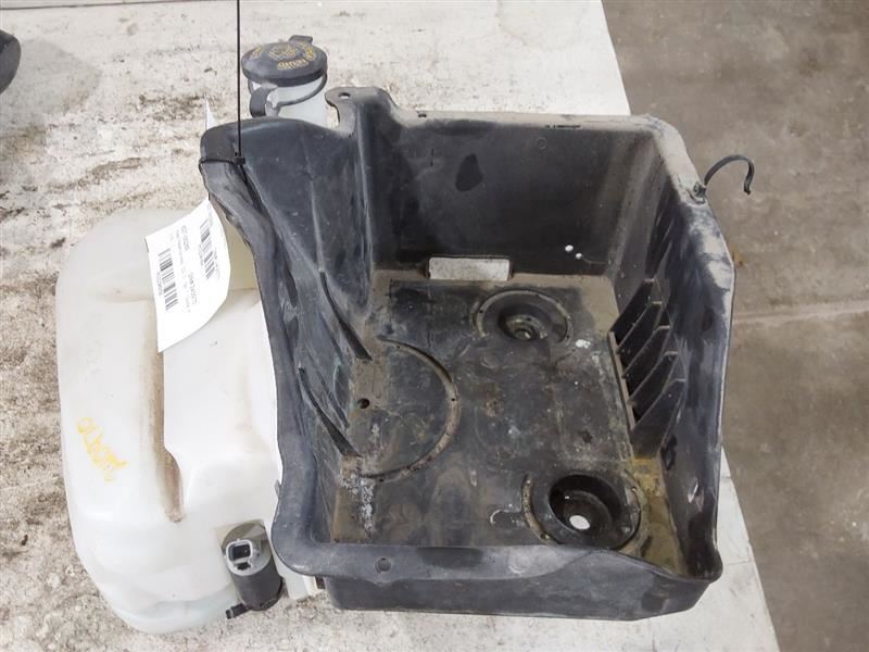 Wash Reservoir Includes Pump Fits 09-14 FORD F150 PICKUP 3296858