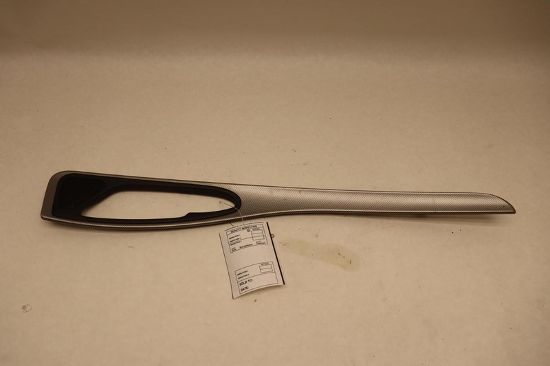 2018-2023 ALFA ROMEO STELVIO REAR LEFT SIDE DOOR PANEL INSERT TRIM MOLDING OEM