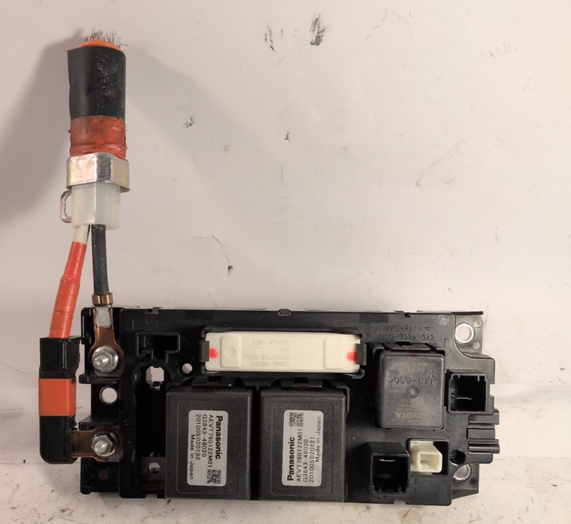 2010-2015 Toyota PRIUS HYBRID - BATTERY MAIN RELAY 7140-5539 OEM 1.8L