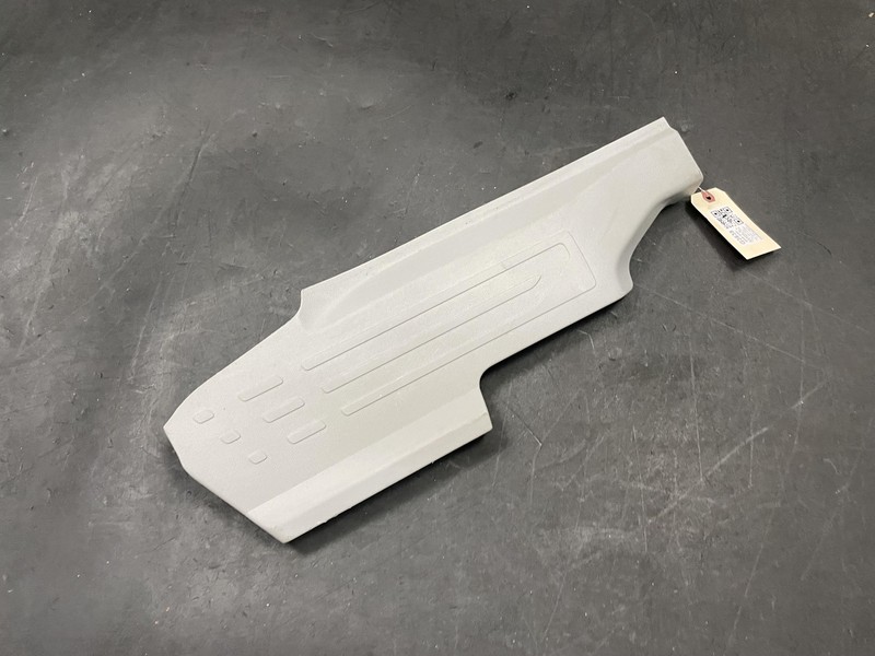 Rear Left Door Sill Scuff Plate 2020 GMC Acadia 84130955 2017 2018 2019 - 2023