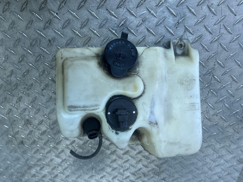 1991 - 1993 Buick Roadmaster Windshield Washer Bottle Oem Tested