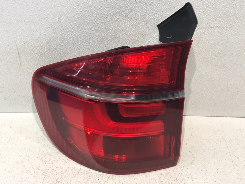 11-13 BMW X5 E70 DRIVER LEFT LH TAIL LIGHT STOP BRAKE LAMP OEM 7227791
