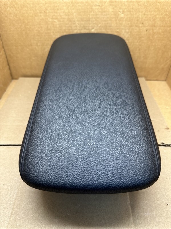 2014-2016 Mitsubishi Outlander Center Console Arm Rest Armrest Lid Cover Black