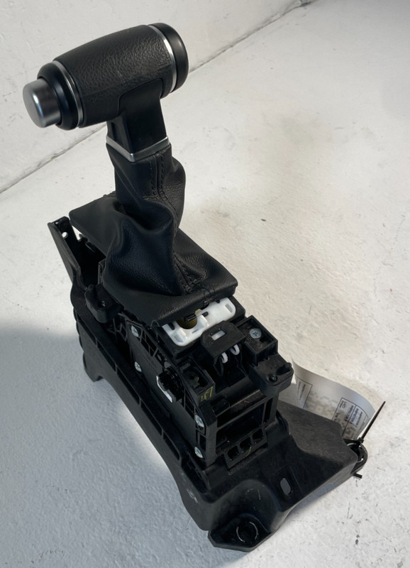 2023 - 2025 KIA SPORTAGE GEAR SHIFTER FLOOR LEVER KNOB ASSEMBLY 2.5L # 106637