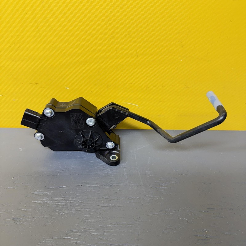 2021 - 2025 LEXUS IS350 GAS PEDAL THROTTLE ACCELERATOR TRAVEL SENSOR 78110-30180