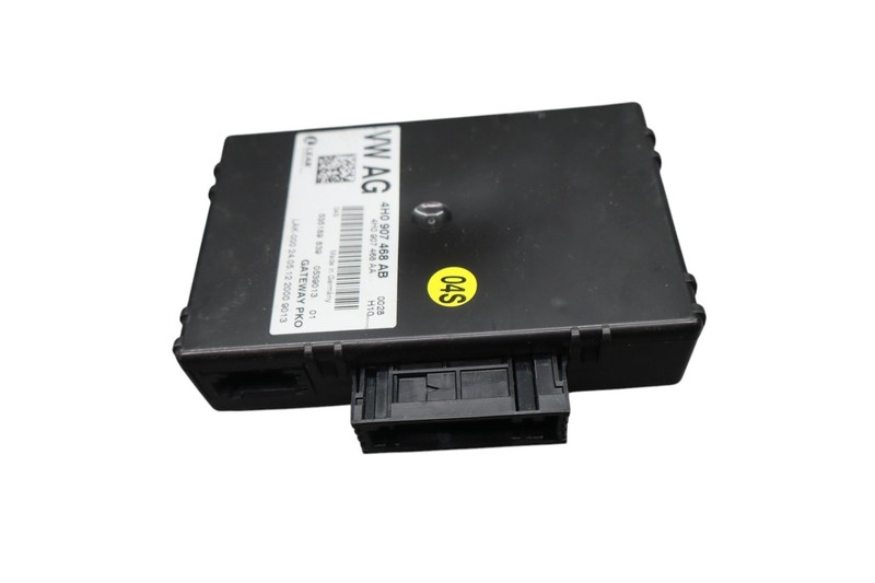 11-14 AUDI A8 Quattro Interface Control Module Can-Bus Gateway Brain Box Oem