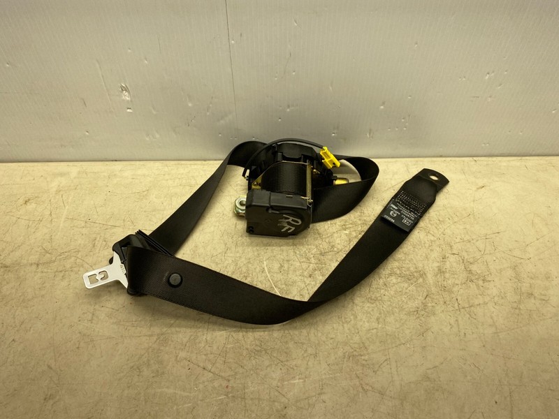 2003-2005 MERCEDES BENZ ML350 RIGHT PASSENGER SIDE FRONT SEAT BELT PRETENSIONER