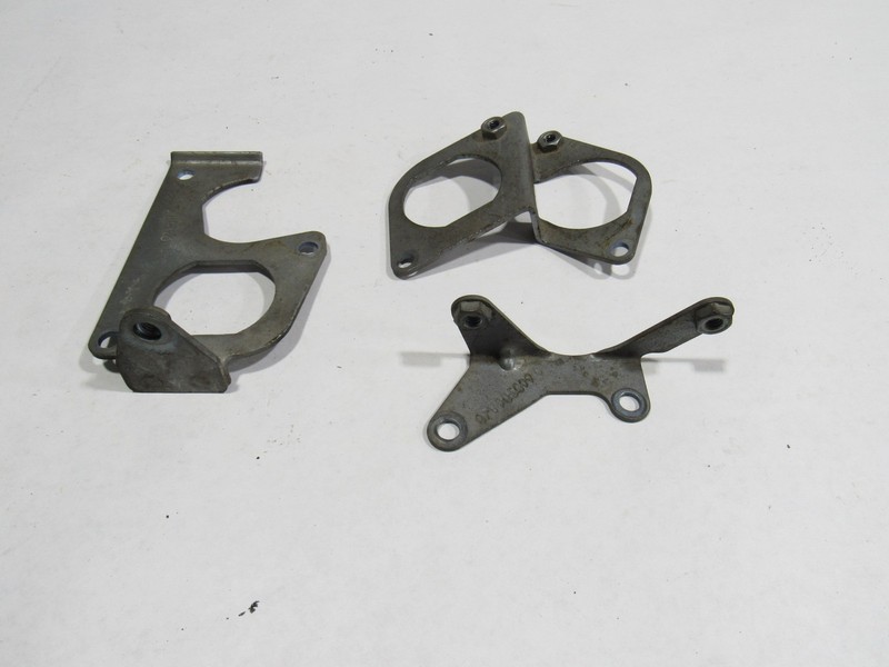 10-20 Bentley Mulsanne 2012 Engine Ignition Coil Bracket Mount Support Set @1