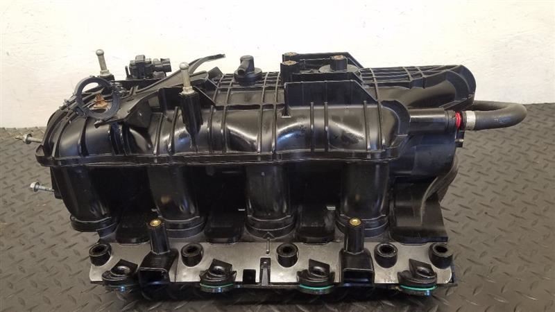 07-08 GMC Yukon 5.3L V8 Air Intake Manifold Assembly OEM 12580420