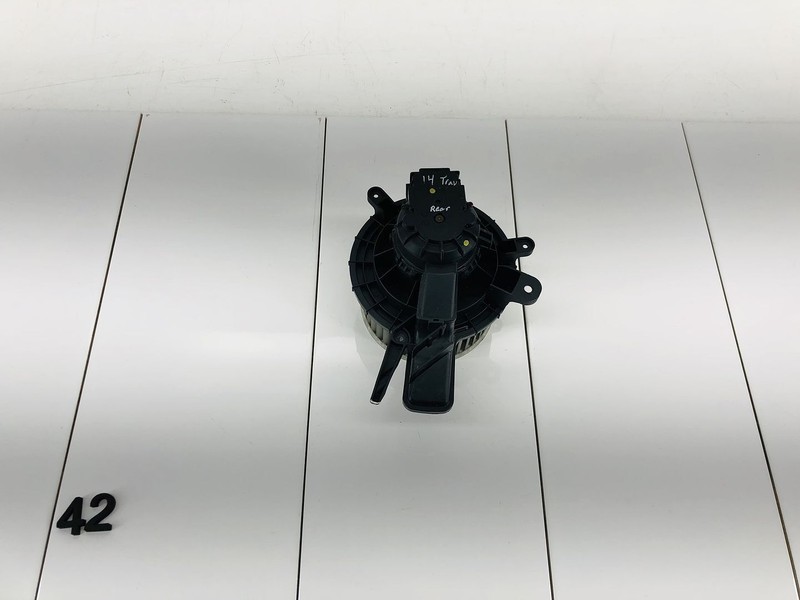 09-23 CHEVROLET TRAVERSE REAR AIR CONDITIONING VENT HVAC BLOWER FAN MOTOR OEM