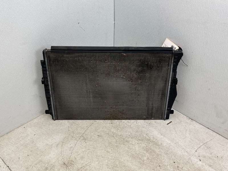 2019 - 2021 VOLKSWAGEN JETTA1.4L ENGINE COOLANT COOLING RADIATOR OEM