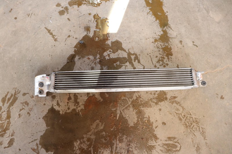 2008-2013 BMW M3 POWER STEERING OIL COOLER RADIATOR OEM