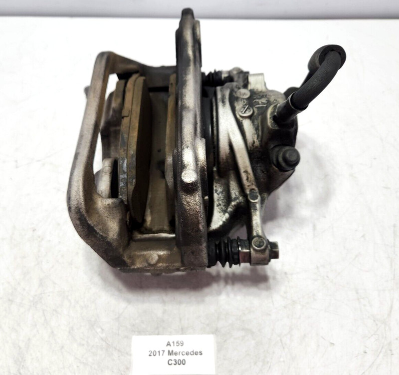 ✅ 2015-2023 OEM Mercedes С205 C300 AWD Front Left Driver Side Brake Caliper 54k