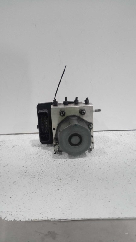 Used ABS Pump and Motor Assembly fits: 2014 Subaru Xv crosstrek Pump 2.0 Grade A