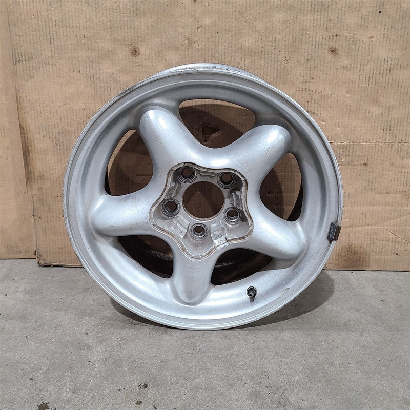94-98 Mustang 5 Spoke Wheel 16X7.5 Oem Aa7321 M109168