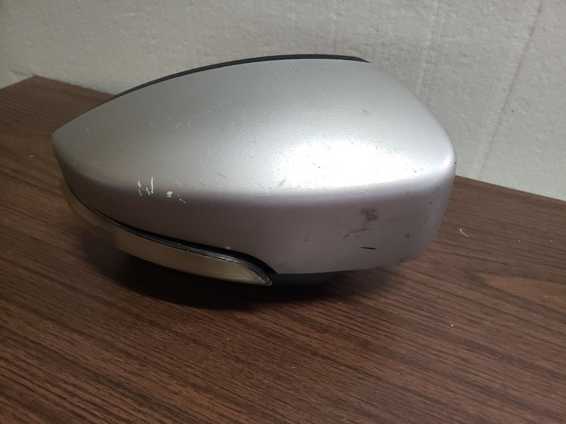 2015 Ford Focus Passenger Right Side View Power Door Mirror silver parts only