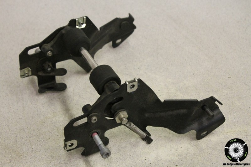 2007 BMW K1200GT ABS SEAT LATCH FAIRING MOUNT BRACKET K 1200 GT 07