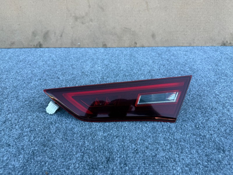INFINITI Q60 2017–2022 OEM RIGHT PASSENGER TRUNK INNER TAILLIGHT LAMP ASSEMBLY