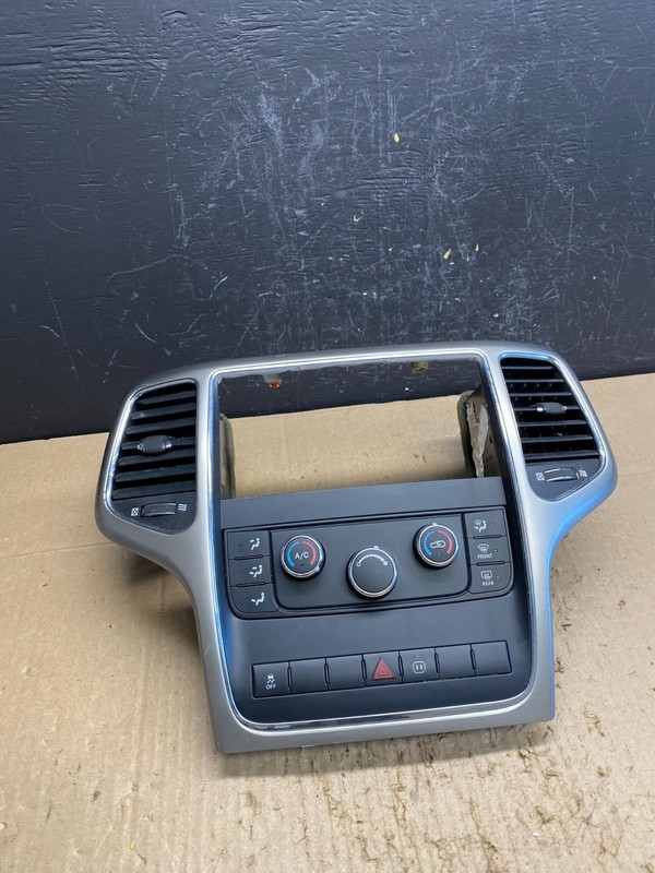 2011-2013 Jeep Grand Cherokee Center Radio Climate Control Bezel Vent ac4719 DG