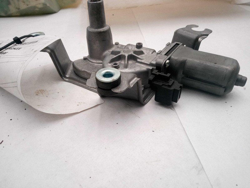 Used Back Glass Wiper Motor fits: 2014 Jeep Grand cherokeeGrade B