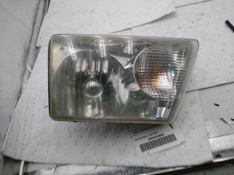 2004 Ford Ranger Left Headlight Assembly Black OEM 240827 Used 164K Miles