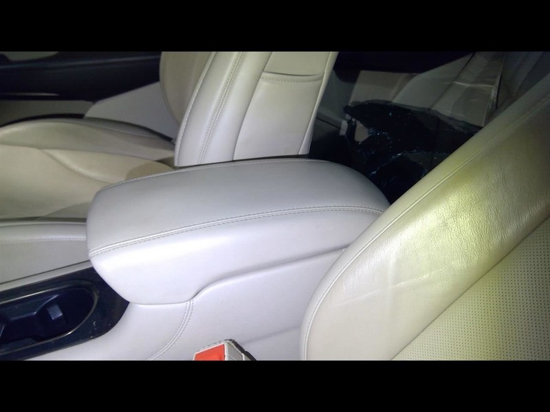 Armrest Lid Fits 18-19 MKC 1666976