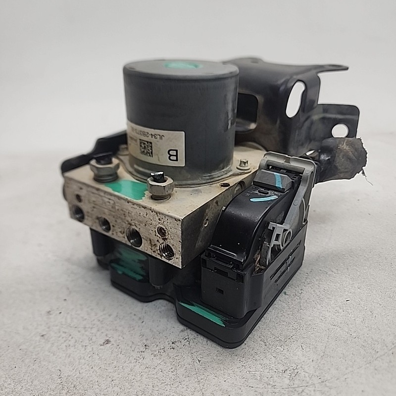 2018 FORD F150 5.0L ABS PUMP ASSEMBLY JL342B373BL AUTO OEM
