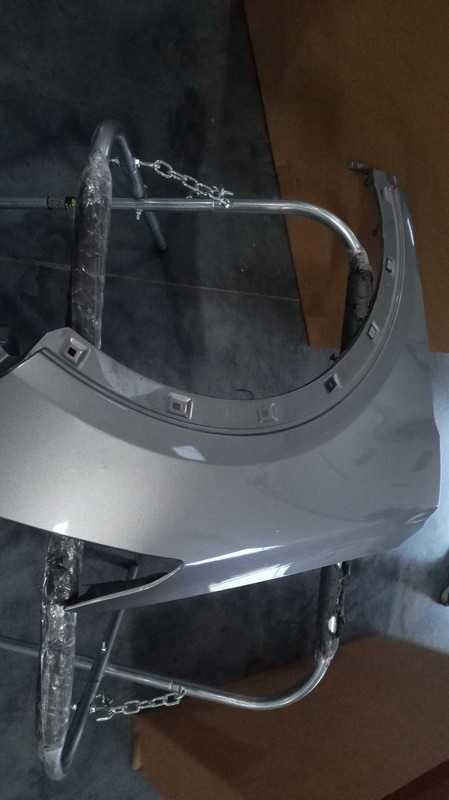 2015 Hyundai Santa Fe Right Fender Grey OEM Used 68036 132K Miles