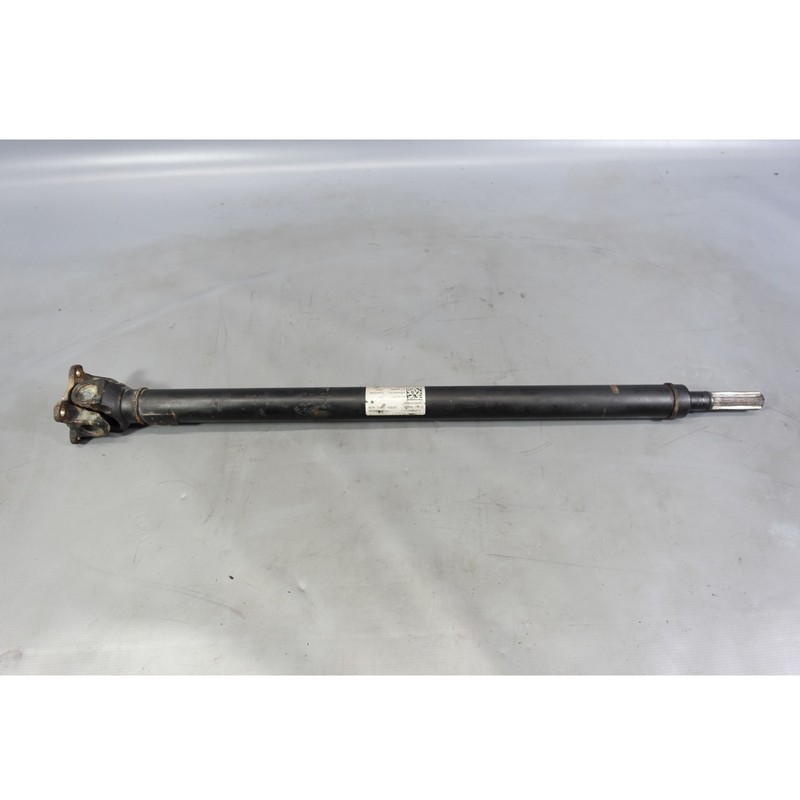 17-20 BMW G30 5-Series G12 X-Drive AWD Front Drive Propeller Shaft U-Joint OEM